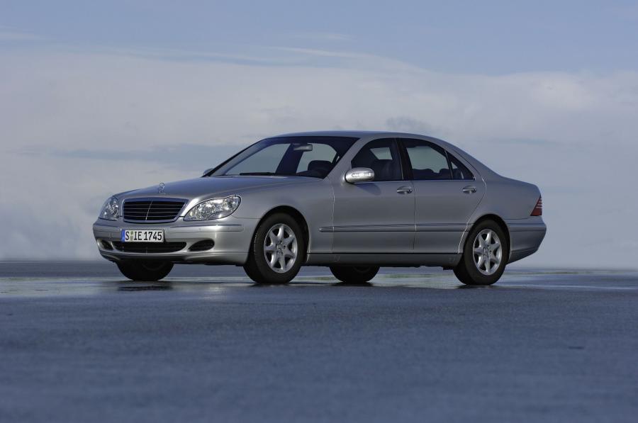  Mercedes-Benz S-Class 2000 года  (фото 12 из 42)
